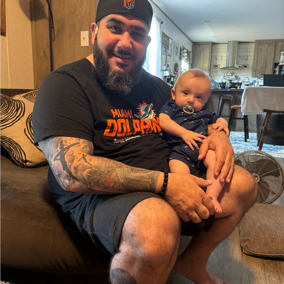 Meet your Posher, Josh - Picture 6 of 6